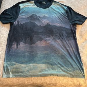 Calvin Klein Jeans NWT Graphic Tee